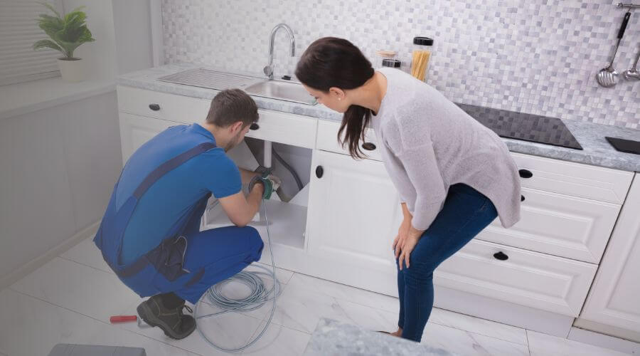 Professional expert plumbing services in North Olmsted, OH